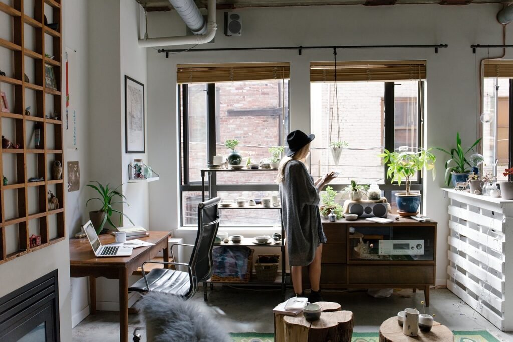 Want a Tidy Home? Here Are 10 Smart Decluttering Tips
