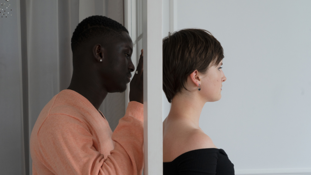 8 Toxic Relationship Habits Most People Think Are Normal