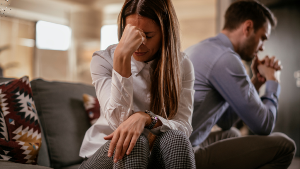 10 Signs a Woman Is Falling Out of Love