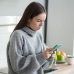 10 Smart Things to Do When He’s Being Dry Over Text