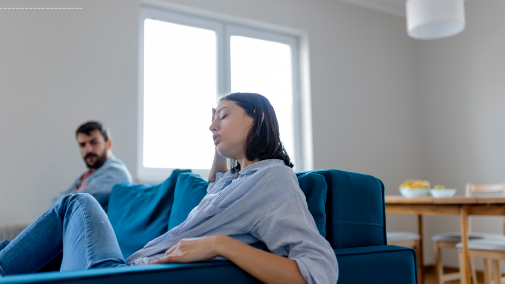 12 Smart Ways to Make a Guy Desperate to Be With You