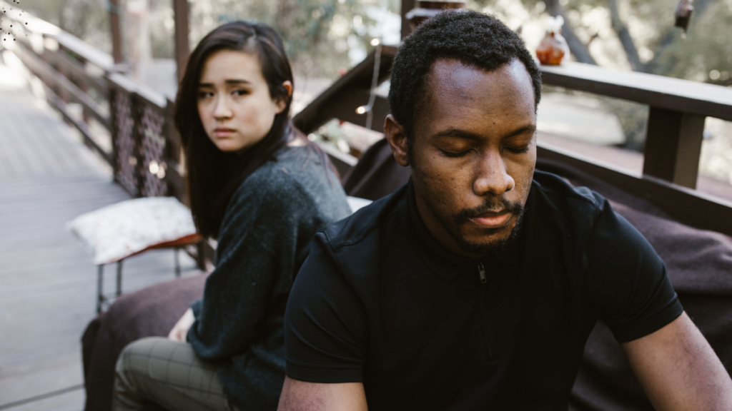 12 Ways to Know If Your Boyfriend is Cheating