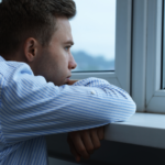 8 Bad Habits That Make You Age Quickly Without You Realizing It