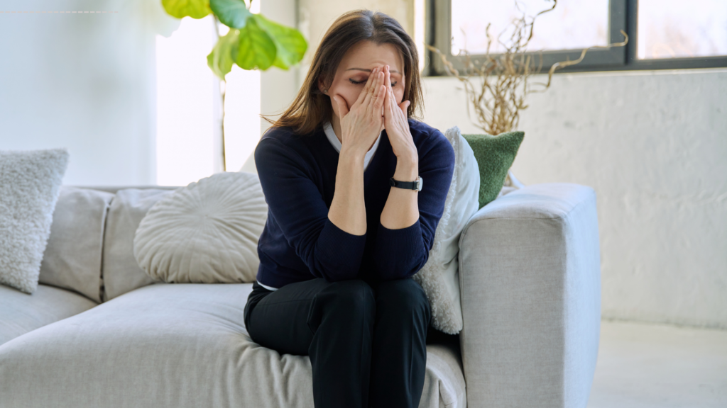 8 Signs He Will Never Marry You (No Matter How Long You Stay)