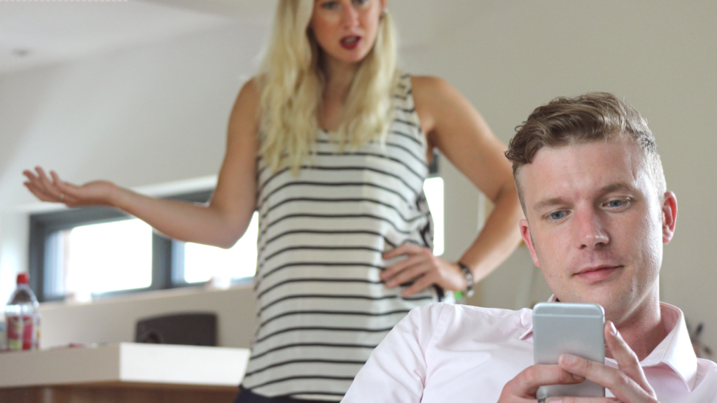 How to Deal With Silent Treatment in a Relationship Without Losing Your Mind