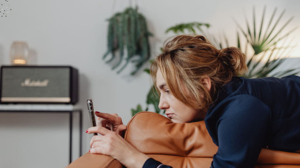 How to Make Him Miss You Like Crazy (8 Tips)