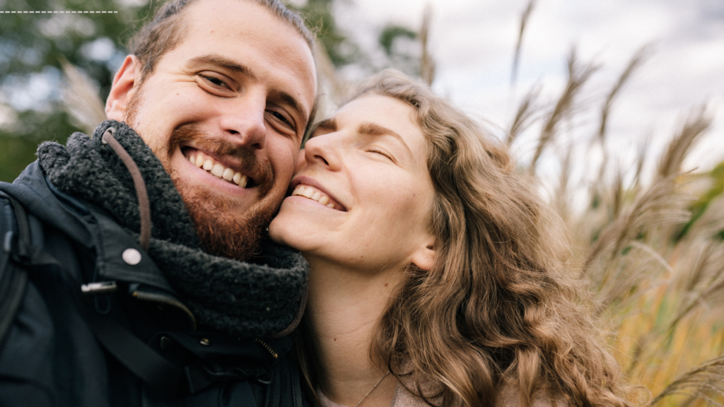 How to Make a Guy Chase After You (10 Tips)