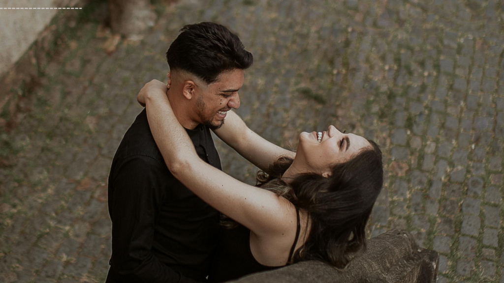 12 Non-Verbal Ways He’s Telling You He Loves You