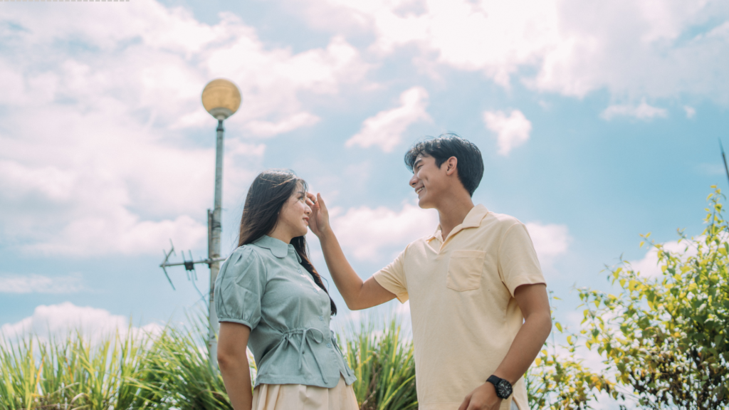 35 Emotional Love Paragraphs for Him When You’re Missing Him