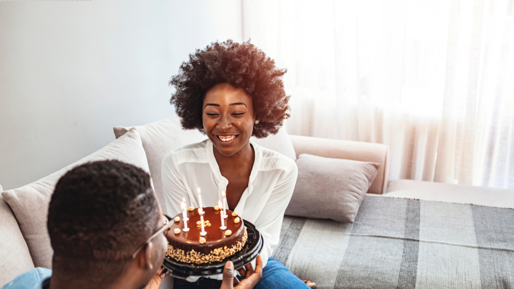 15 Girlfriend Birthday Ideas That Will Make Her Feel Truly Special
