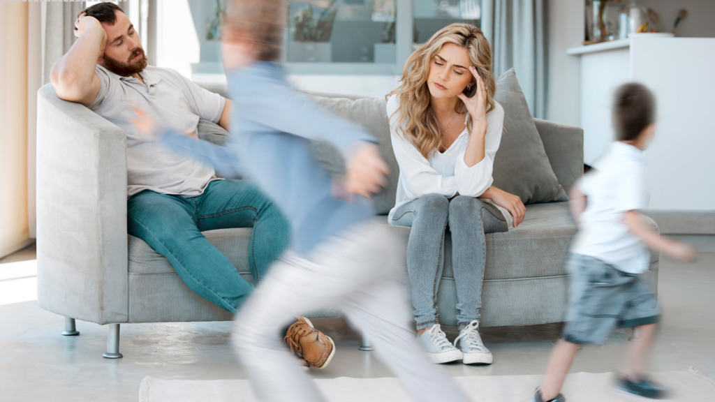 7 Narcissistic Mother Behaviors and the Hidden Signs to Notice