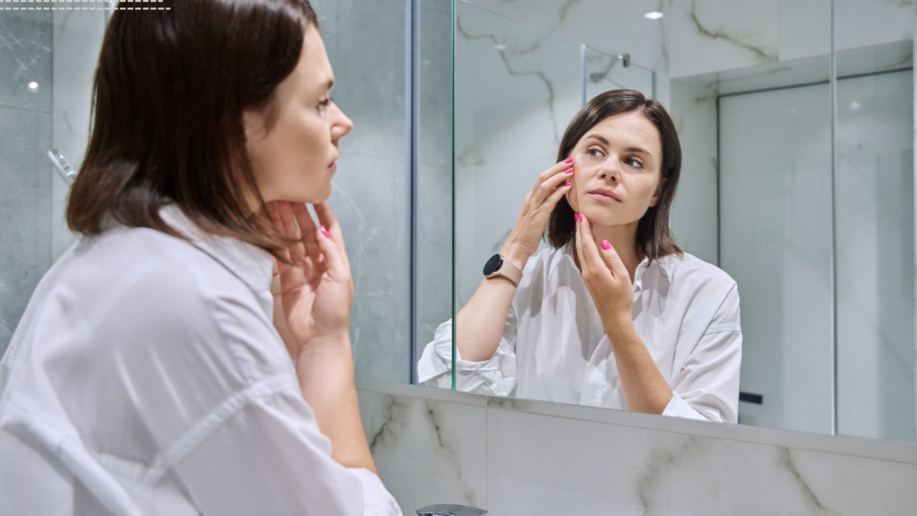 15 Narcissistic Behaviors in Women to Watch Out for Before a Relationship
